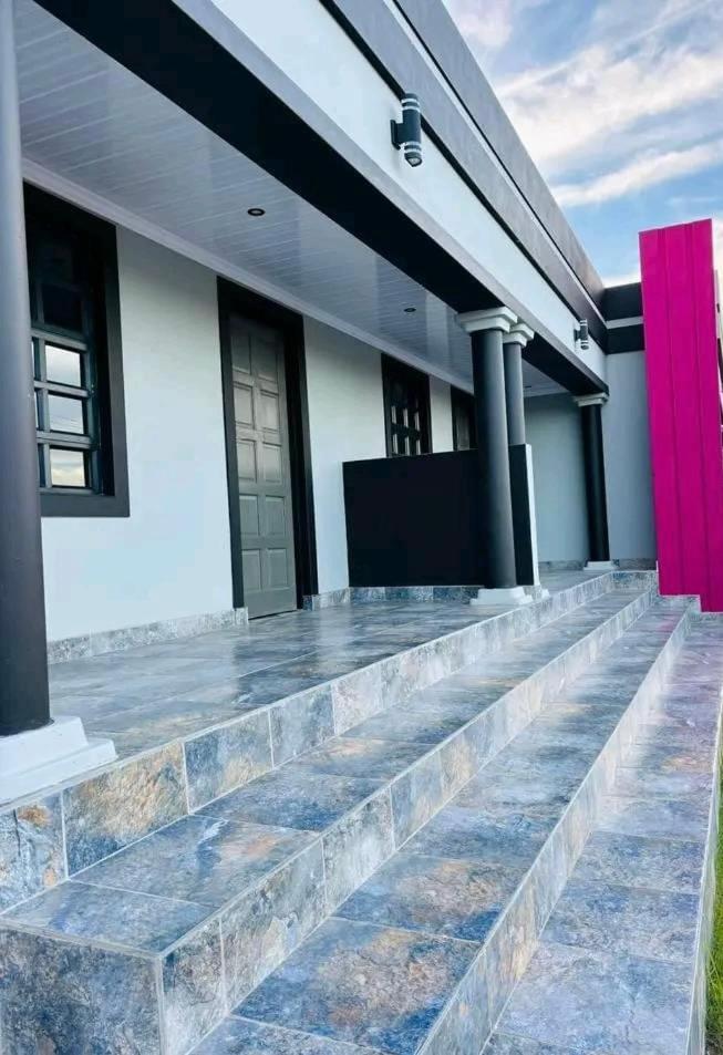 EzamaXesibe Guest House Willowvale view 2