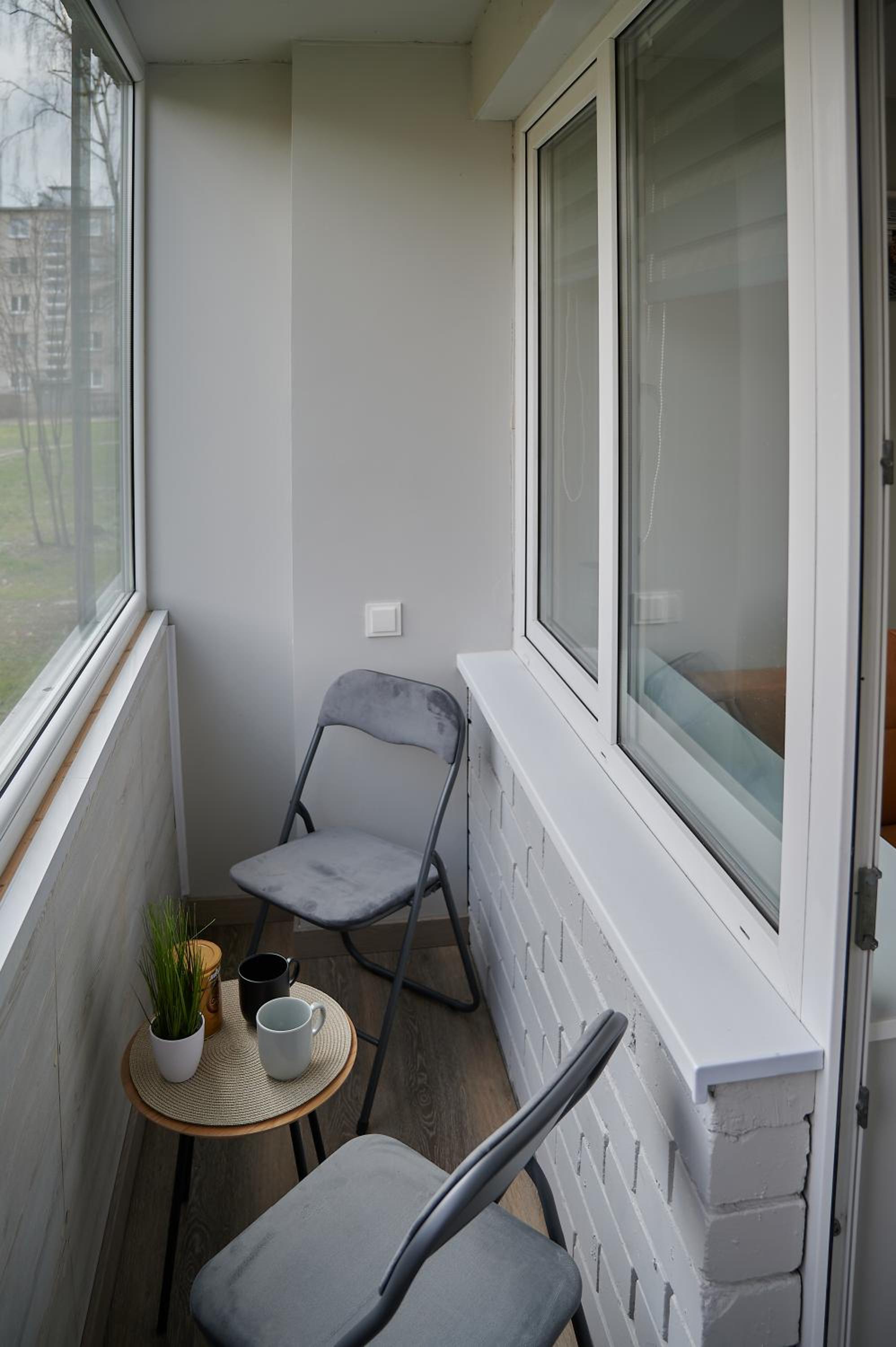 Studio COZY VISIT, balcony, 24h self check-in, first floor, great location view 5
