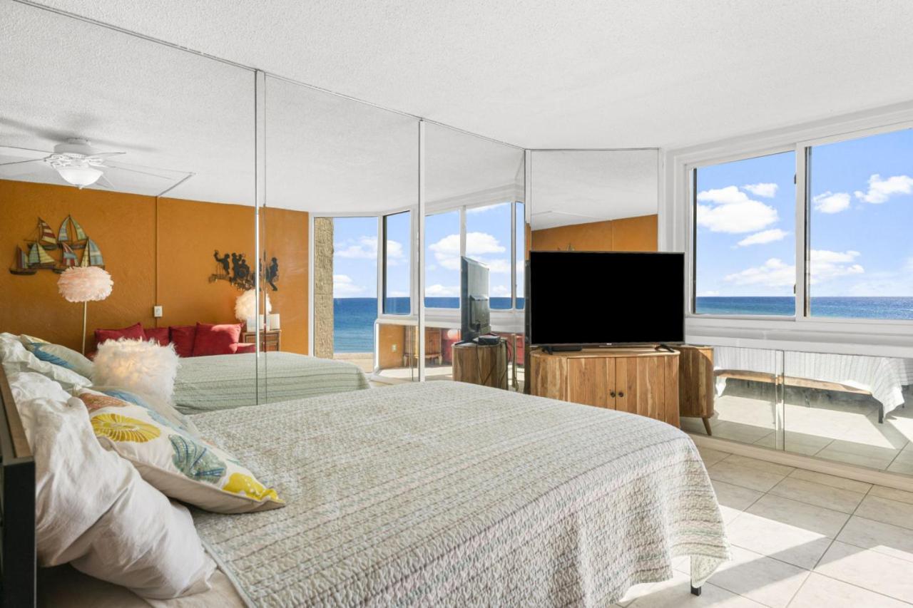 Top of the Gulf 421 - Luxury Beach View Condo view 2