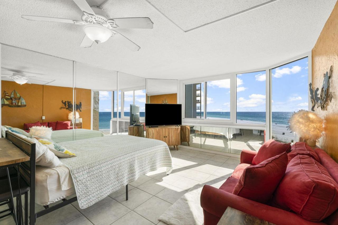 Top of the Gulf 421 - Luxury Beach View Condo view 5