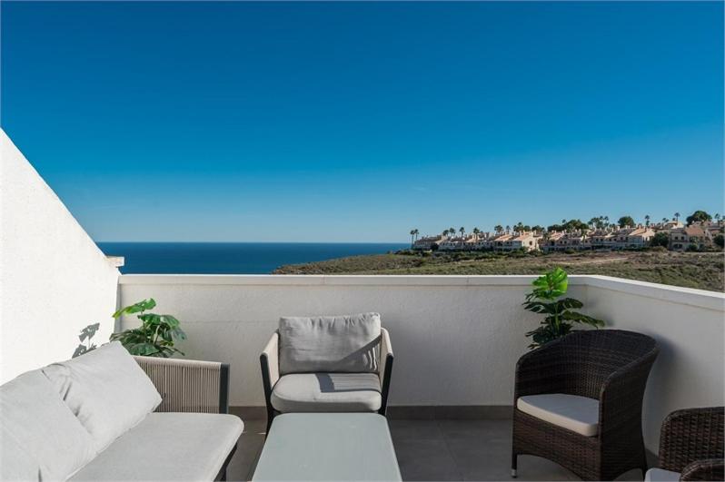 Stunning Duplex with Sea Views