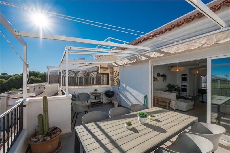 Stunning Duplex with Sea Views