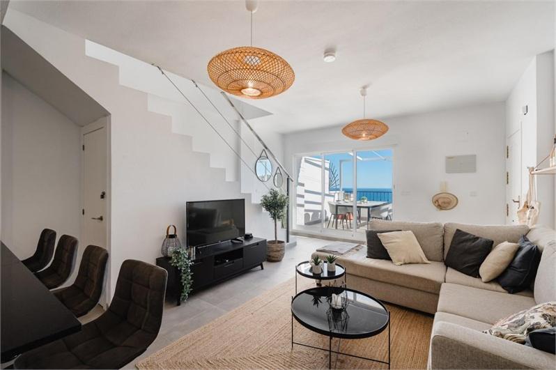 Stunning Duplex with Sea Views