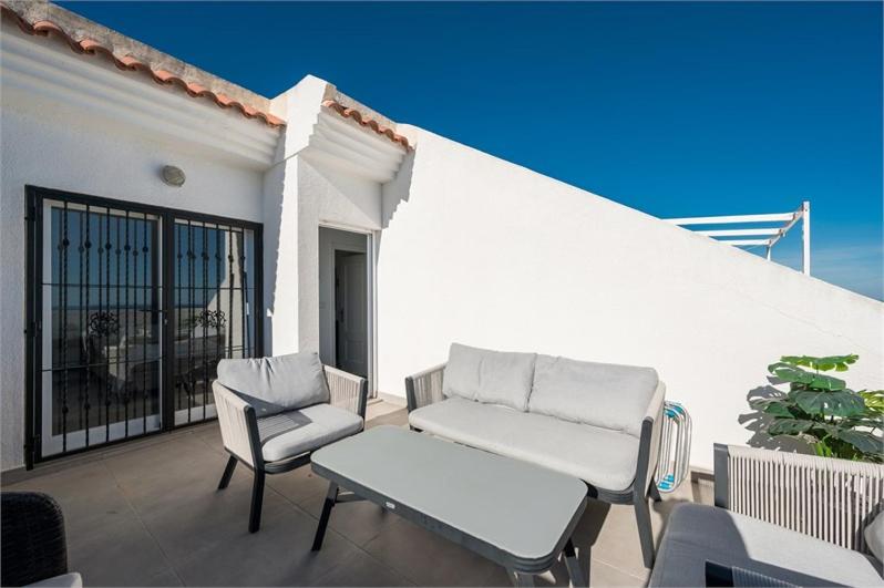 Stunning Duplex with Sea Views
