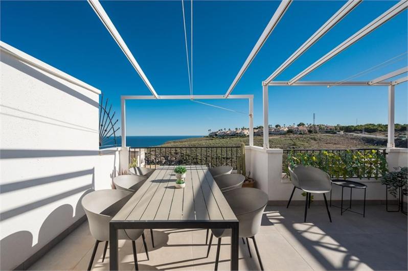 Stunning Duplex with Sea Views