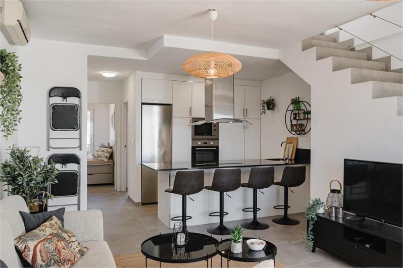 Stunning Duplex with Sea Views