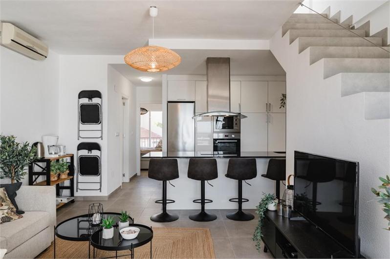 Stunning Duplex with Sea Views