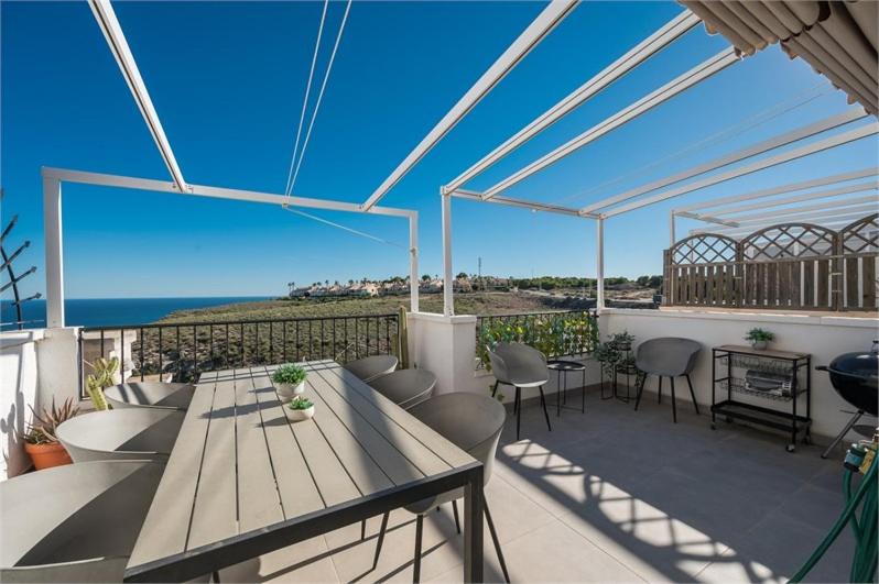 Stunning Duplex with Sea Views