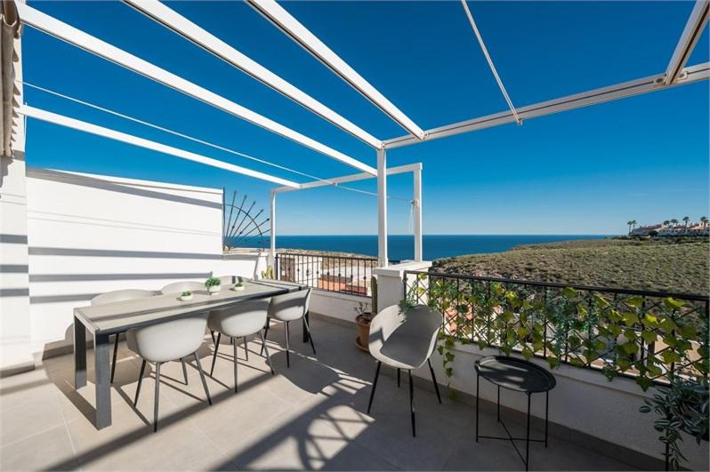 Stunning Duplex with Sea Views