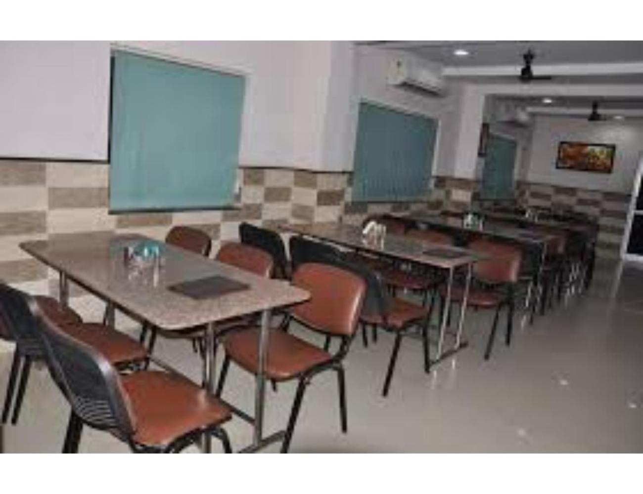 Hotel Shree Darshan, Dwarka