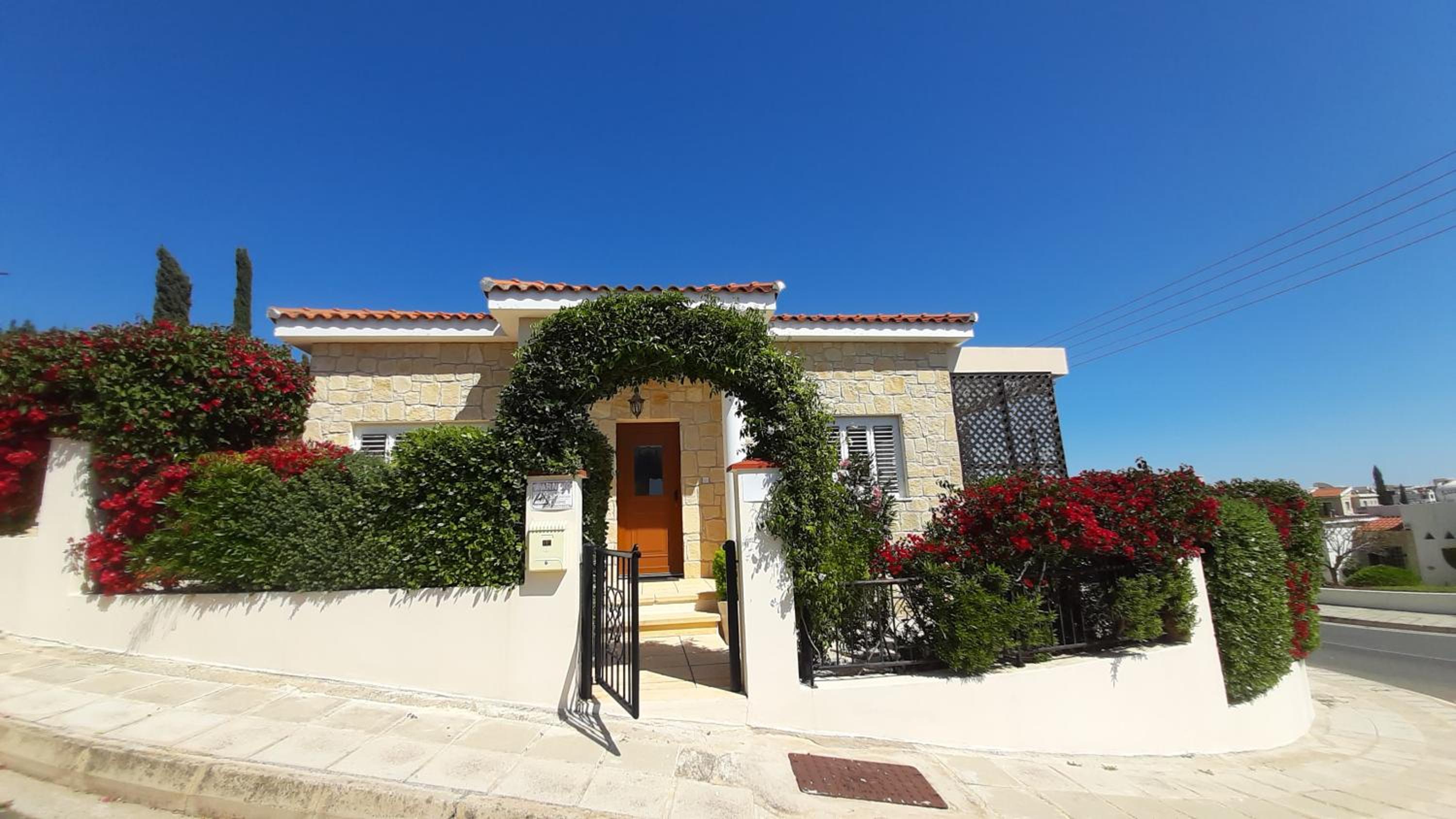 Villa Best Holiday Sea Views Private Pool Garden BBQ near Coral Bay