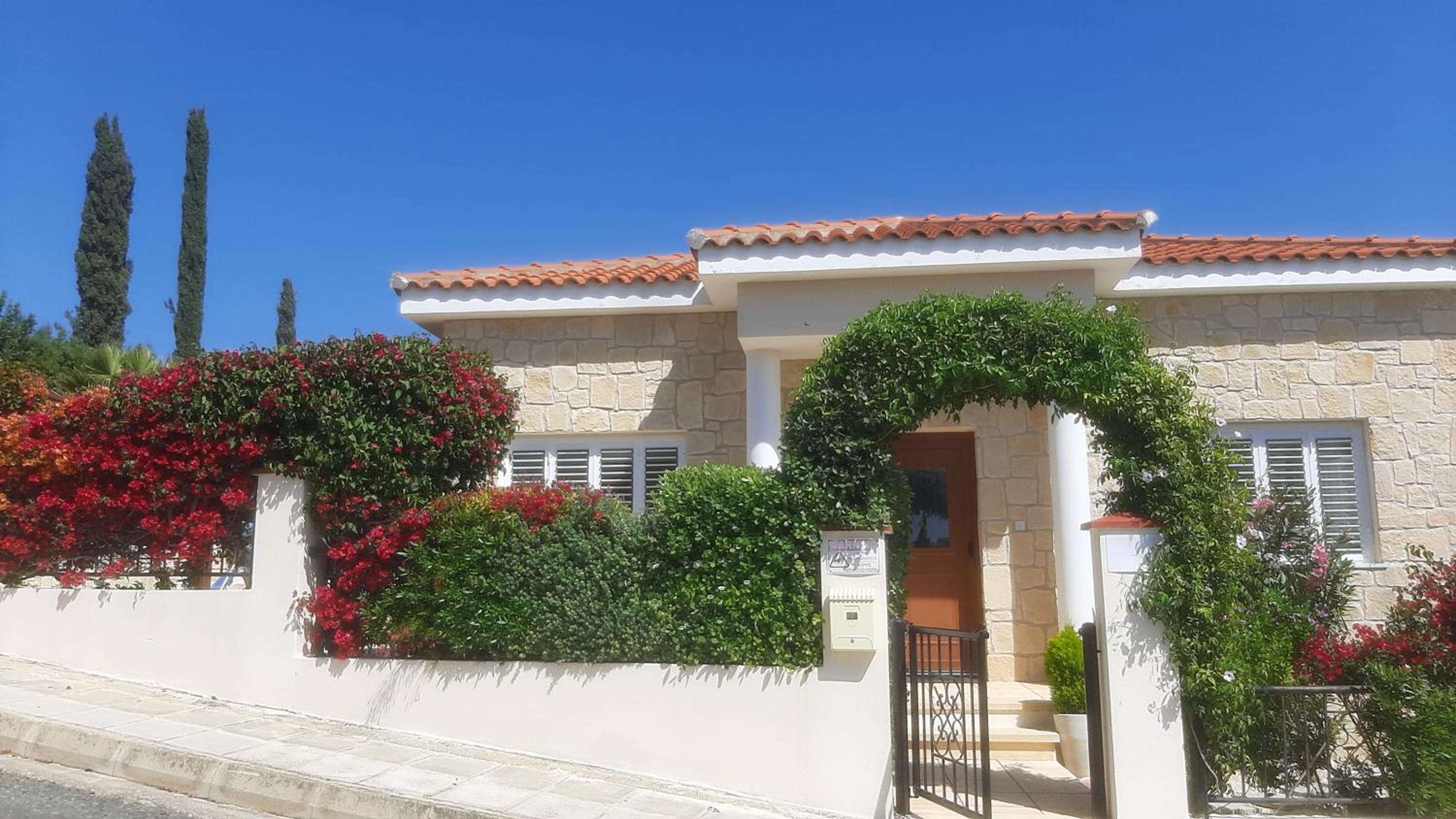 Villa Best Holiday Sea Views Private Pool Garden BBQ near Coral Bay