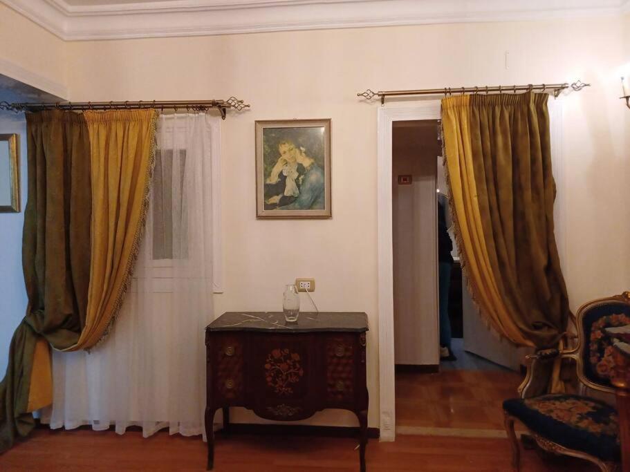 Stylish 2 Bedroom Apartment with city view in Agouza