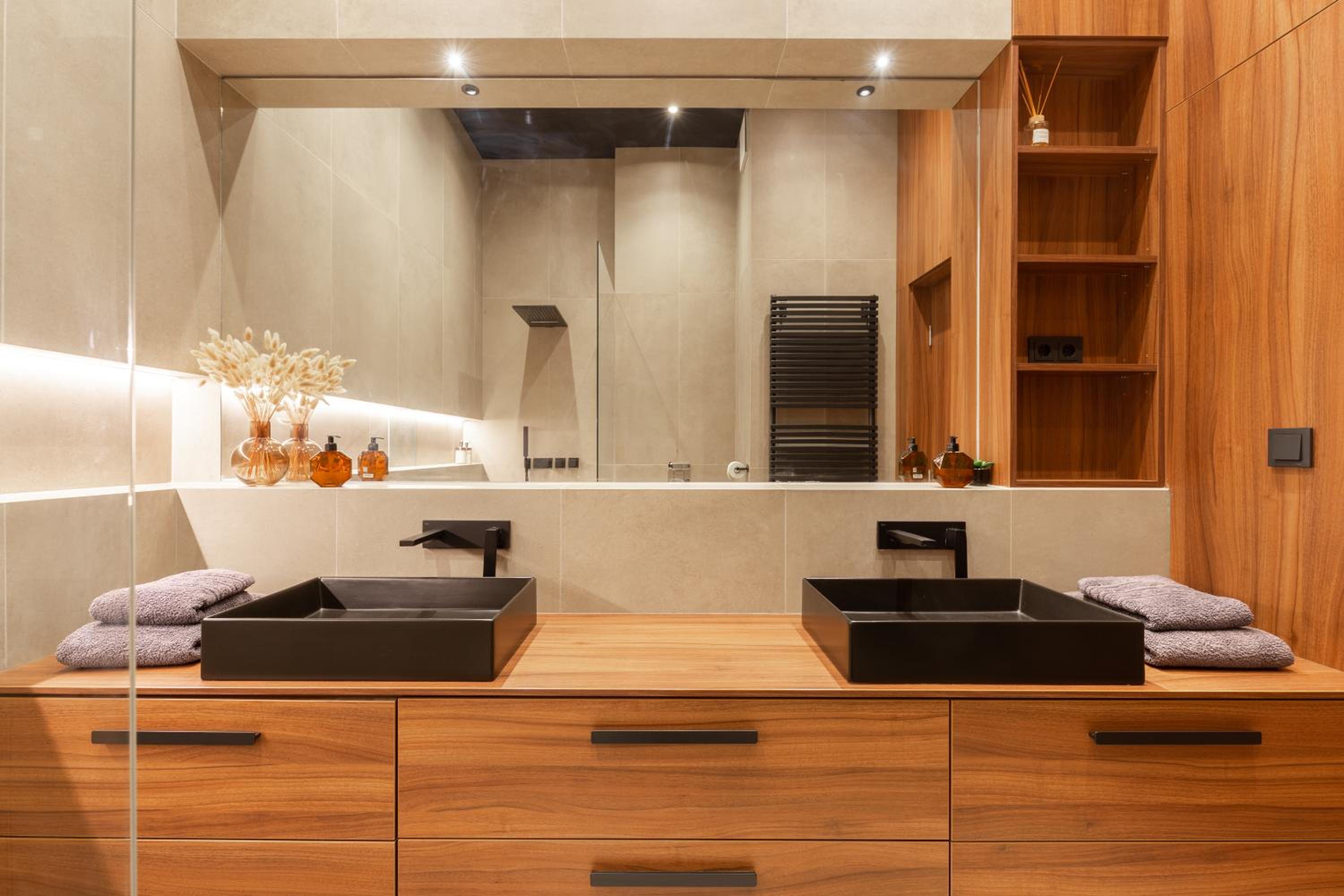 Your luxury apartment in the city center view 3