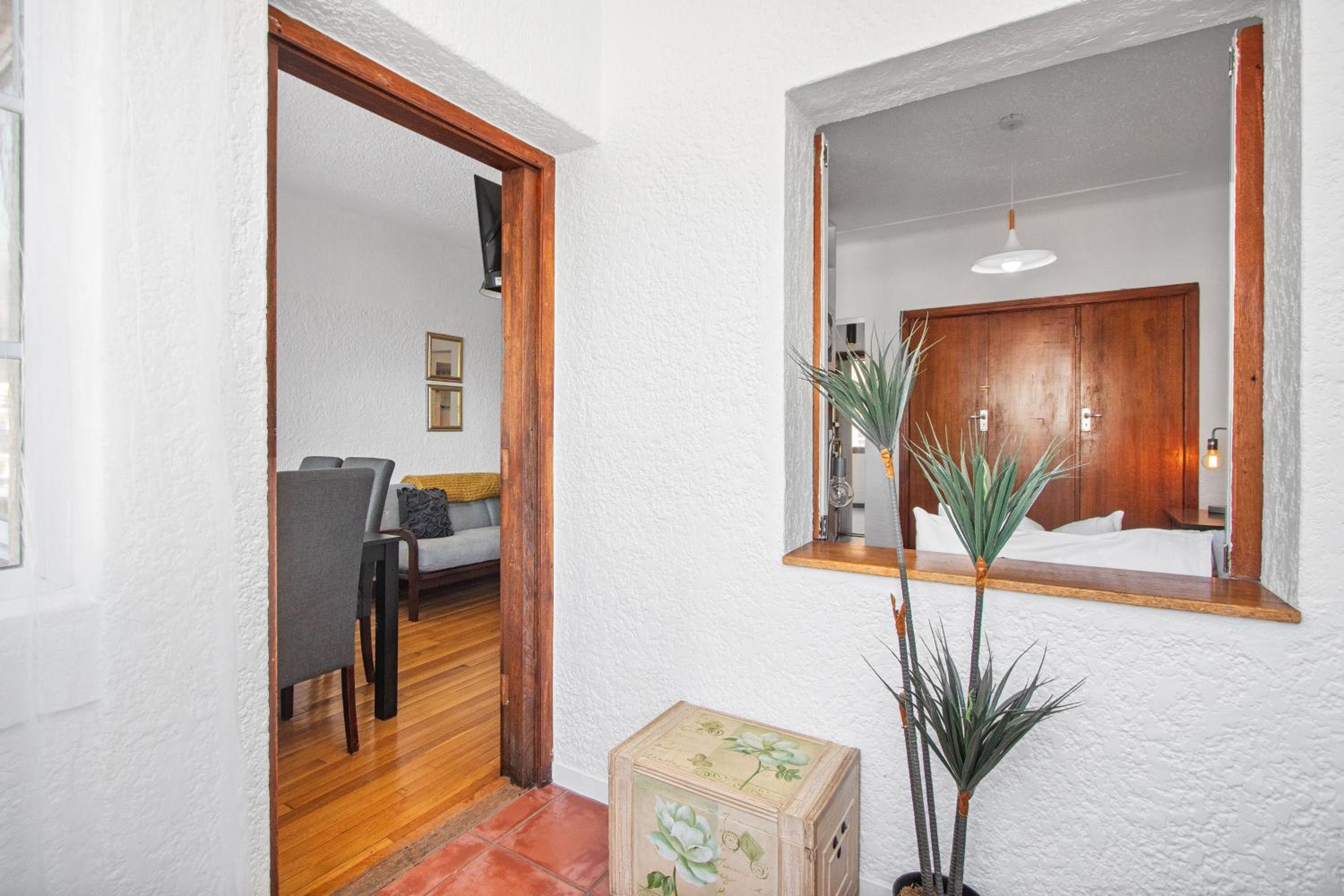 Langholm 45 on Kloof view 3