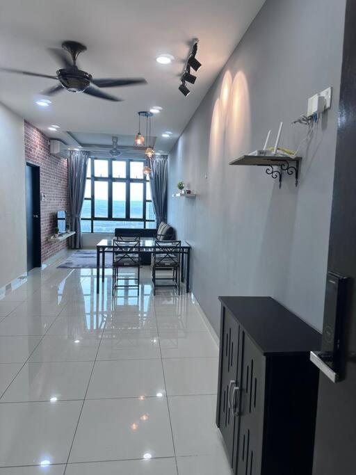 ELIFE D Summit Residences 2109 Wifi Netflix