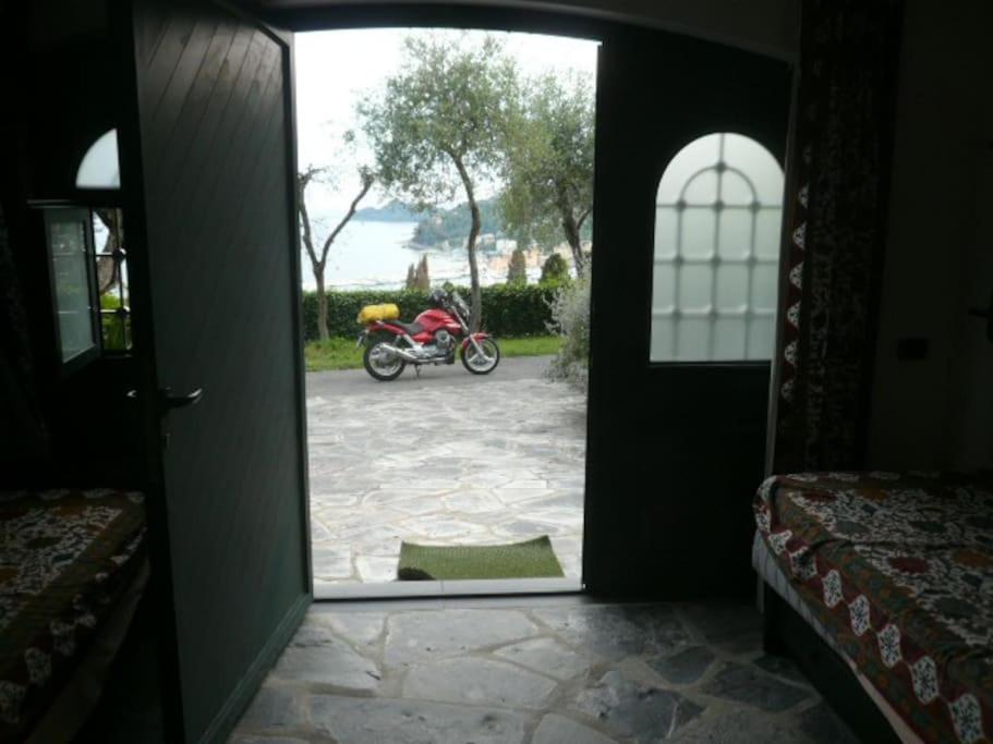 Photo 19