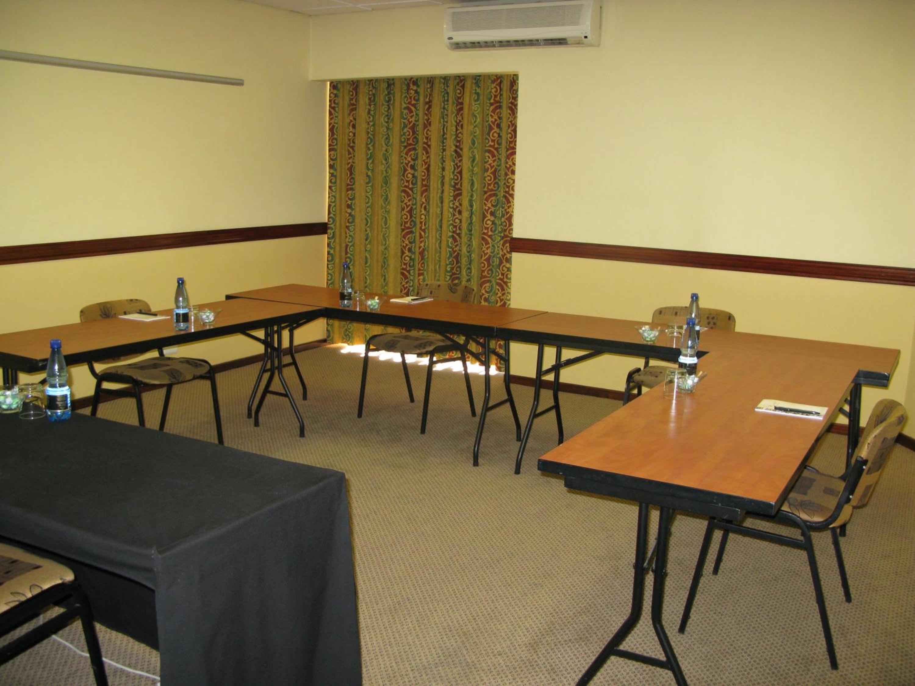 Benvenuto Hotel & Conference Centre