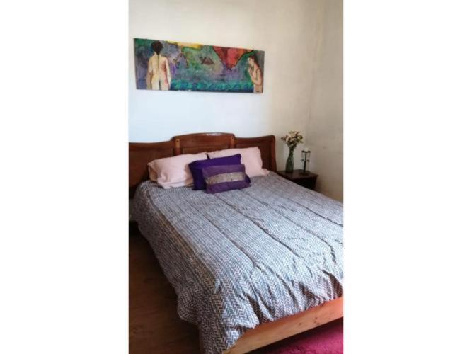 HABITACION EN CASA FAMILIAR