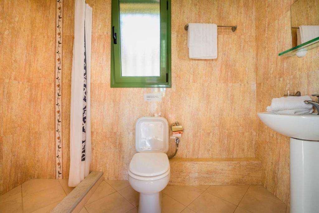 Okeanis Apartments & Suites Adults Only