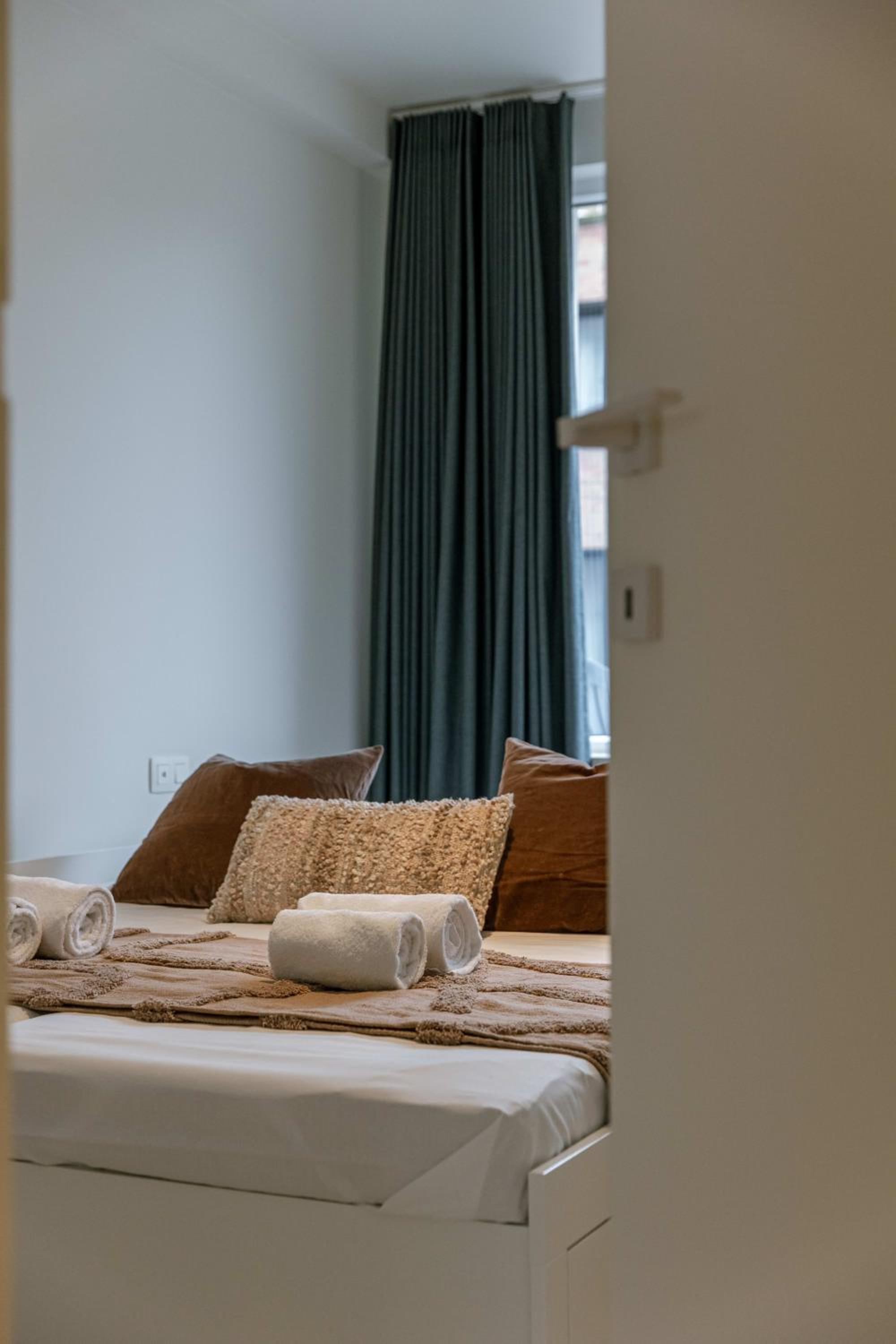 Spacious apt in the centre of Ostend near coast