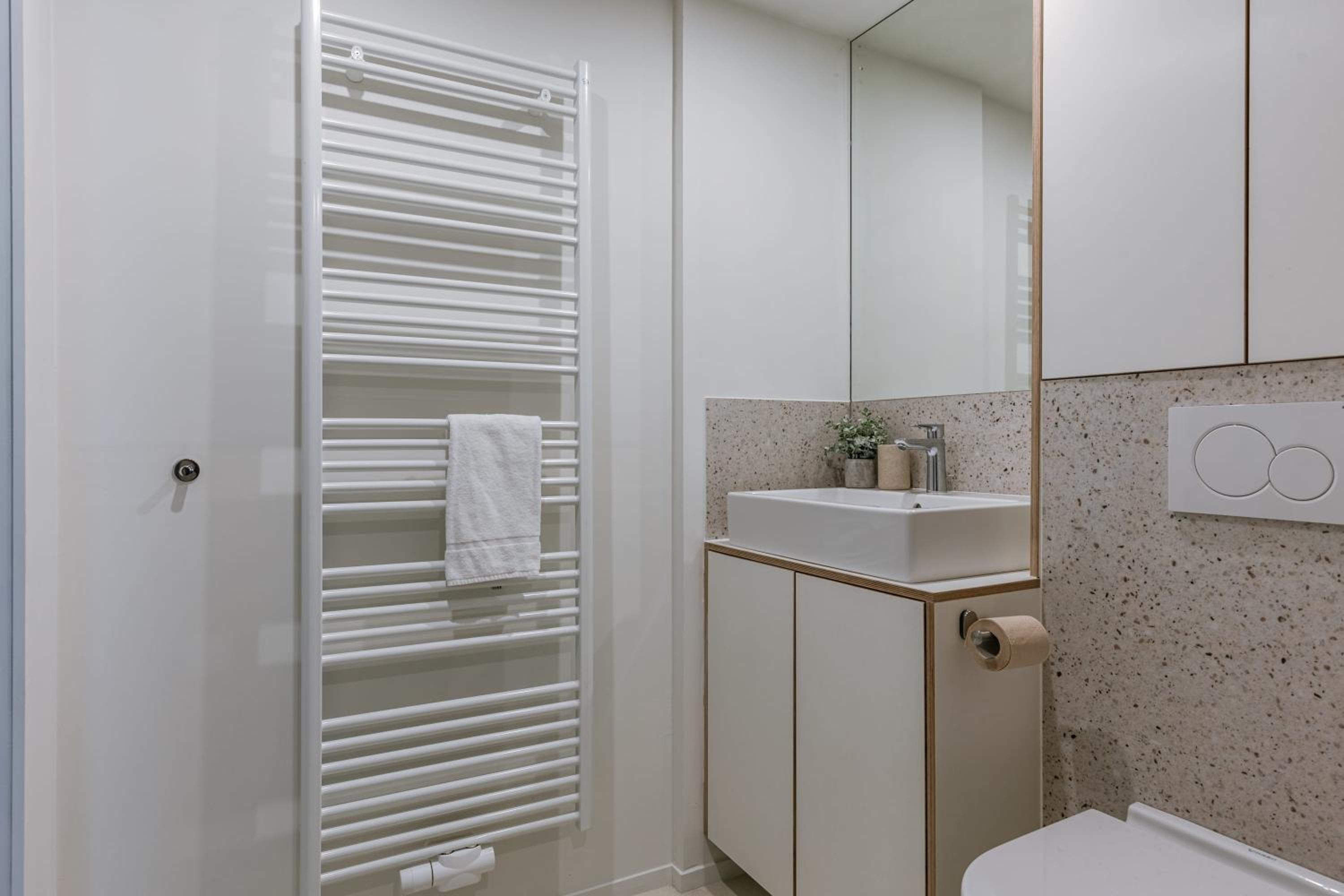 Spacious apt in the centre of Ostend near coast