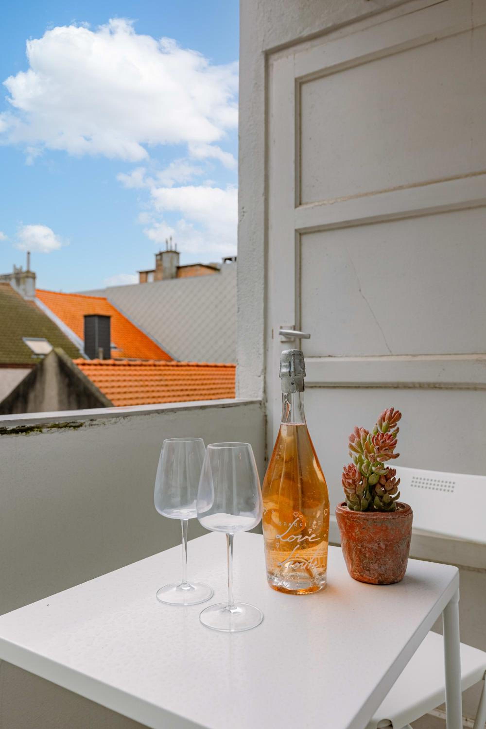 Spacious apt in the centre of Ostend near coast