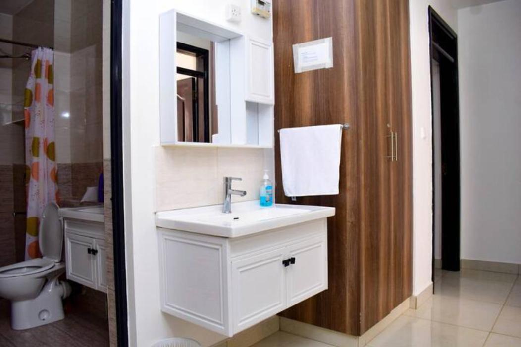 Cozy & Spacious 3BR Near Nairobi Airport & SGR with Fast CBD Access
