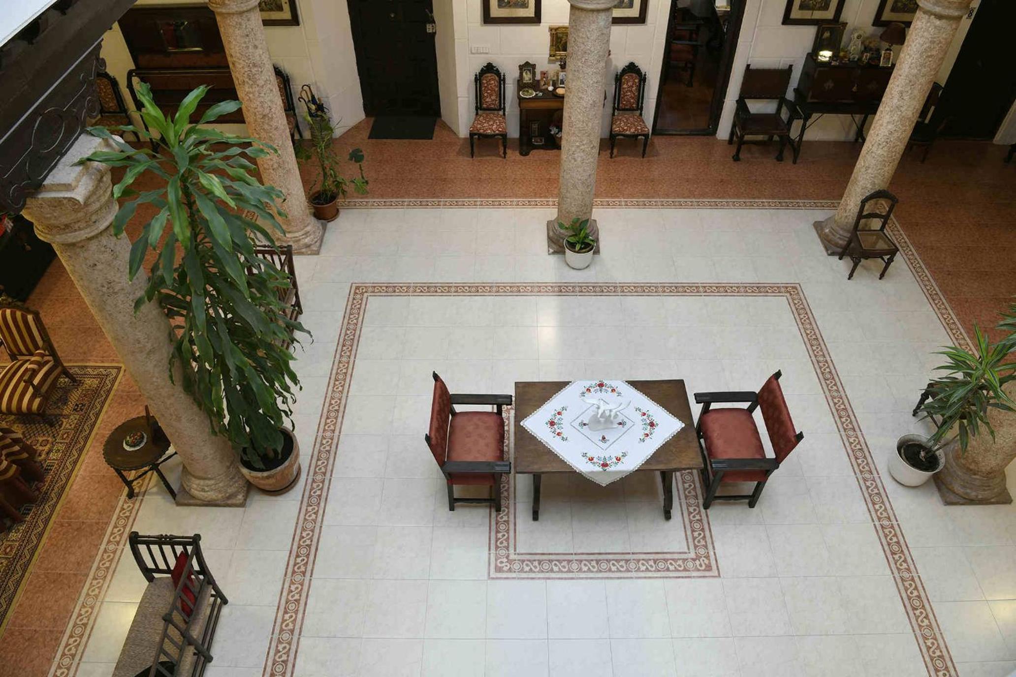 Casa de los Acacio