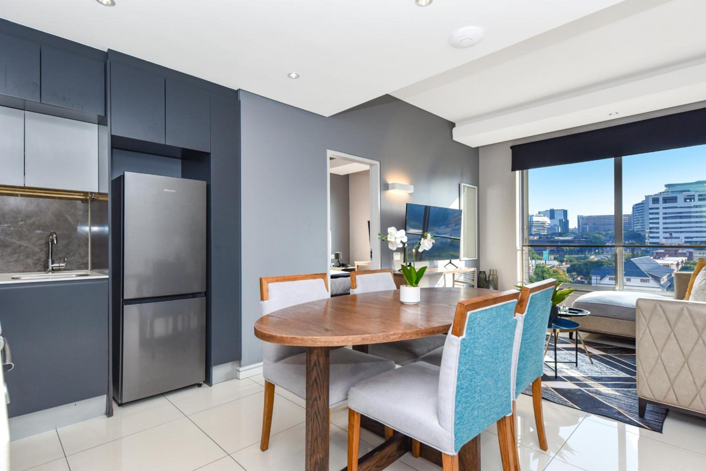 Modern Apartment in 5 Star hotel, Backup Power and Water