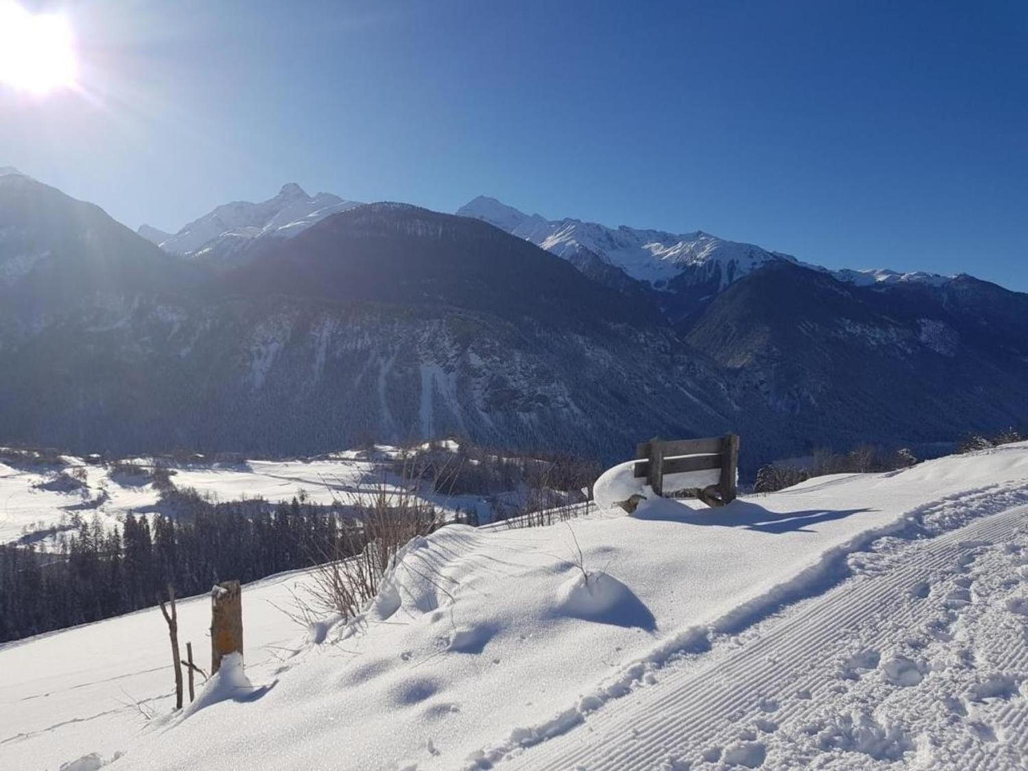 Blick Auf Herrliche Bergwelt