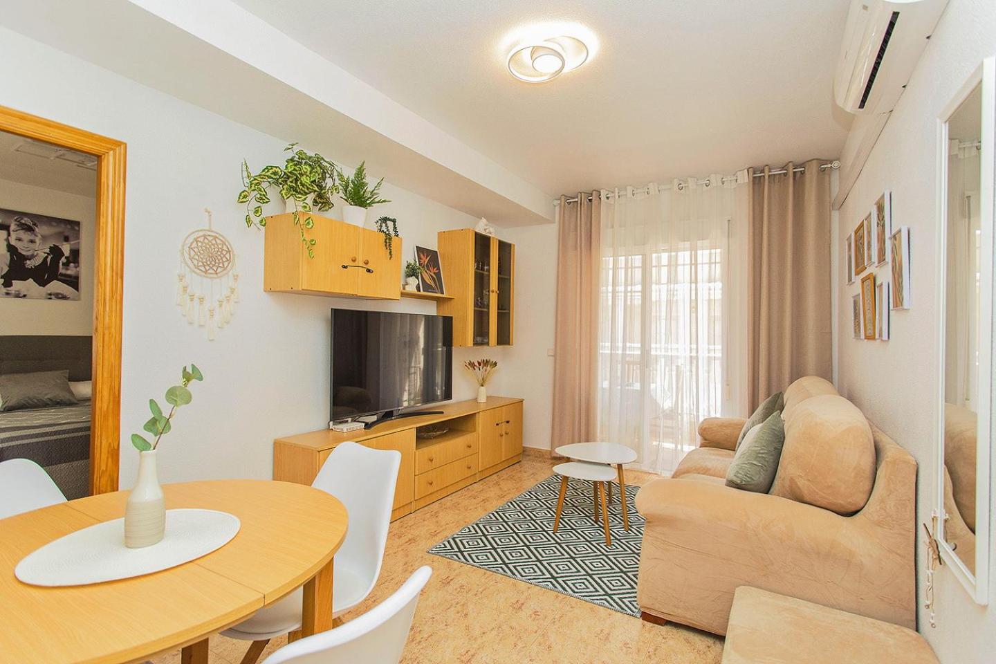 150 Lovely Palangre apartment view 3