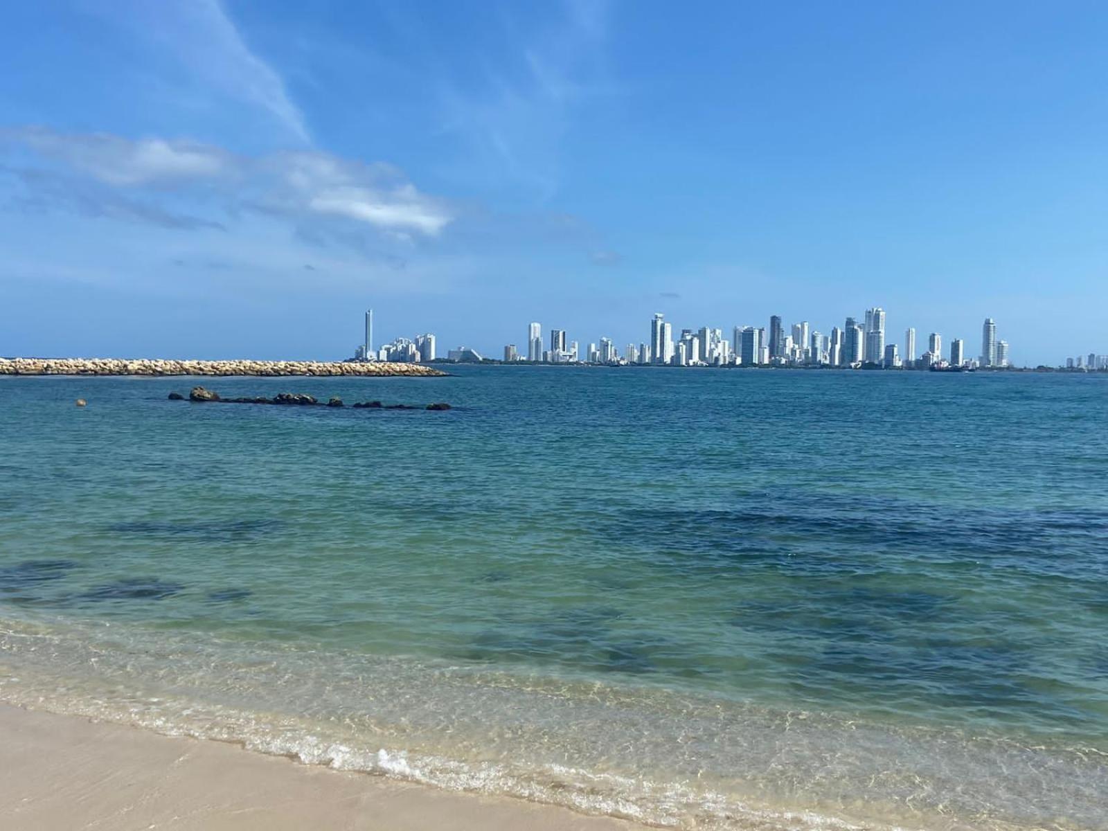 La Isla Bonita
