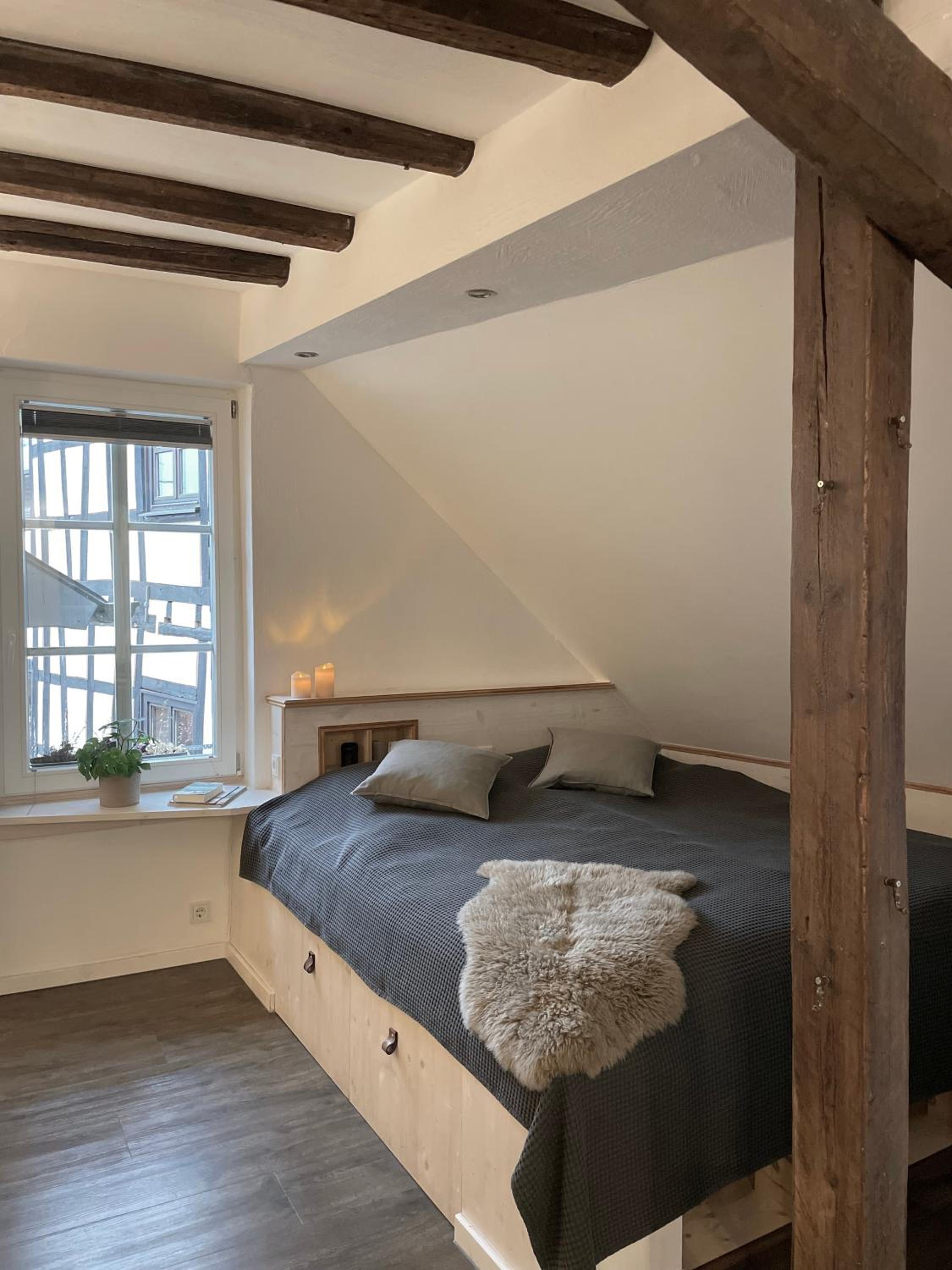2 kleine Altstadt-Ferienwohnungen mit Garten & Herz