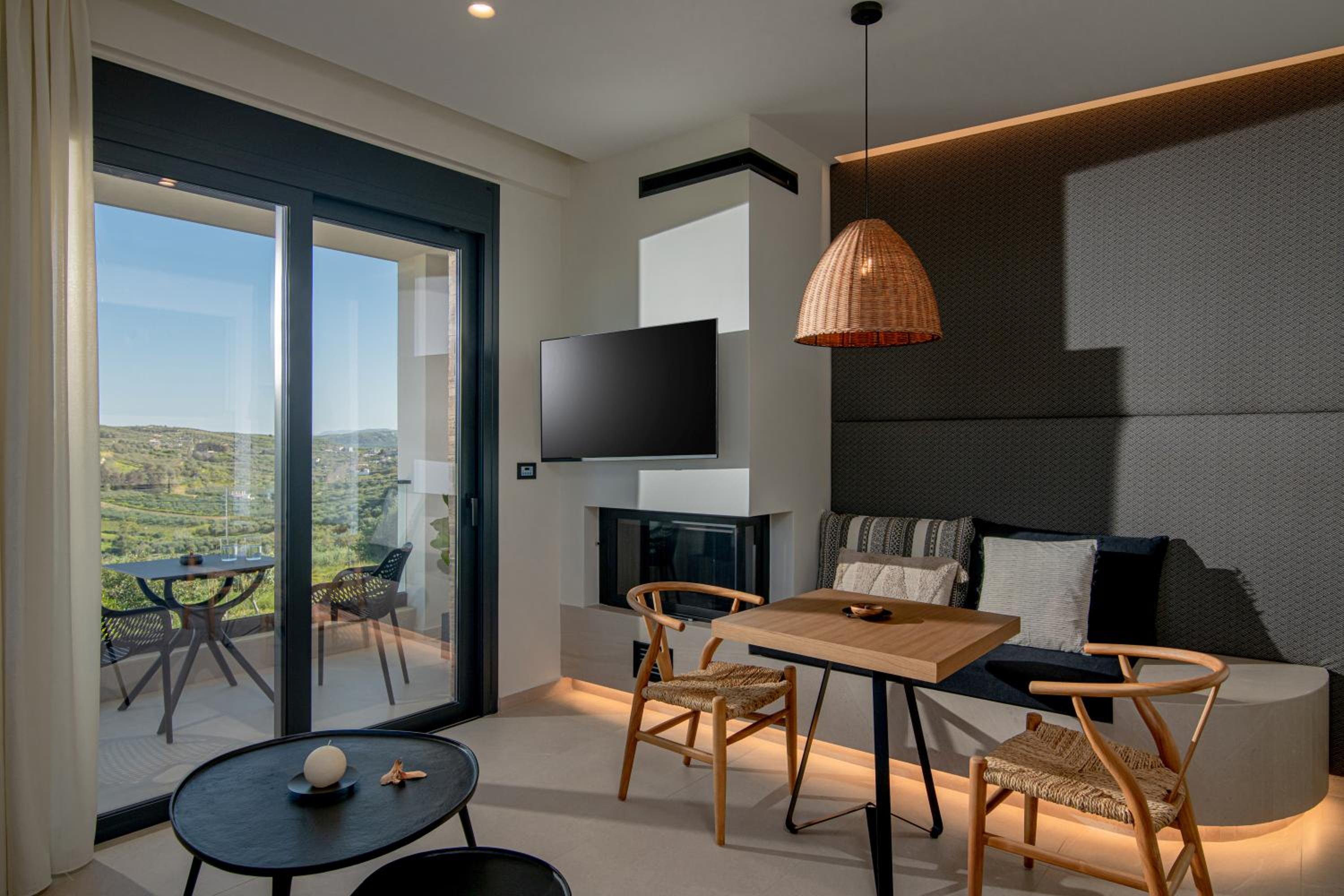 Anantia Luxury Maisonette - Scenic View photo 3