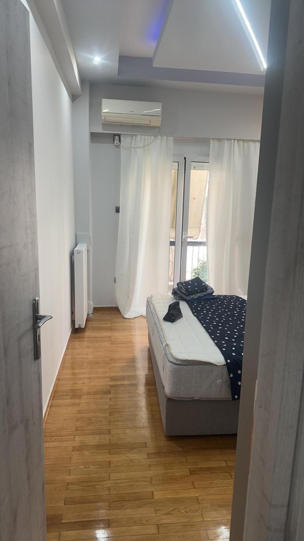 Maria's luxury apartment photo 4