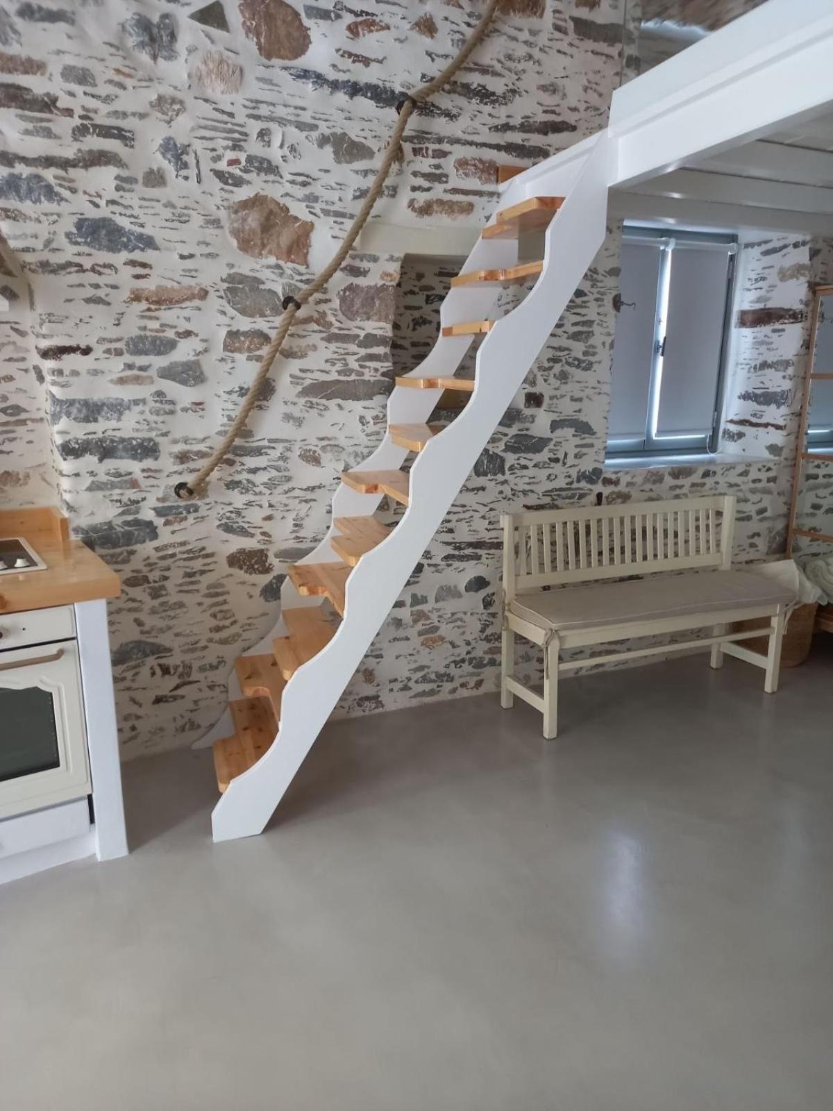 ArtdecoSyros Superior