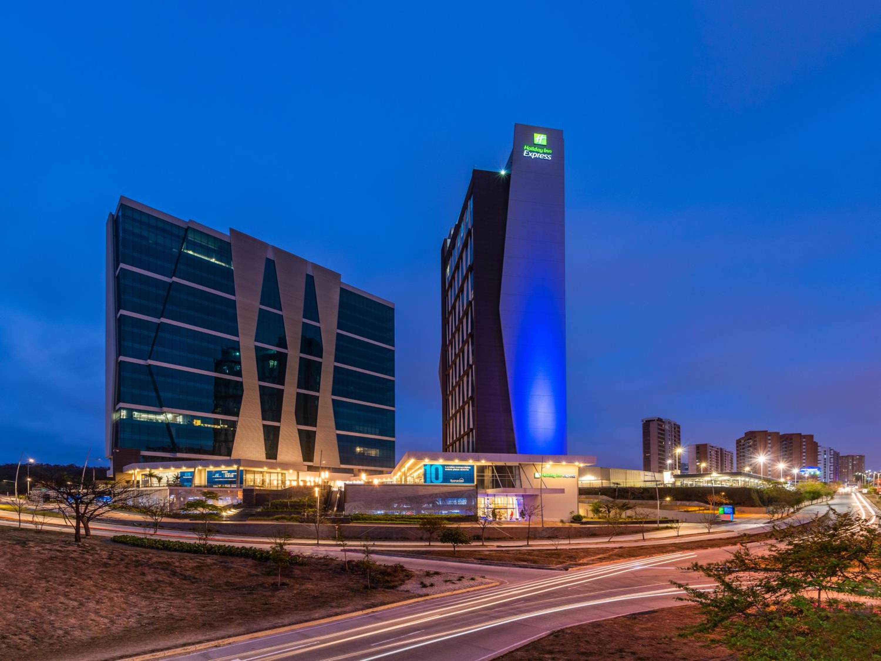 Mirador Apartments – Excellent Location by SOHO