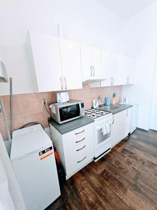 Swanky Apartments Prague