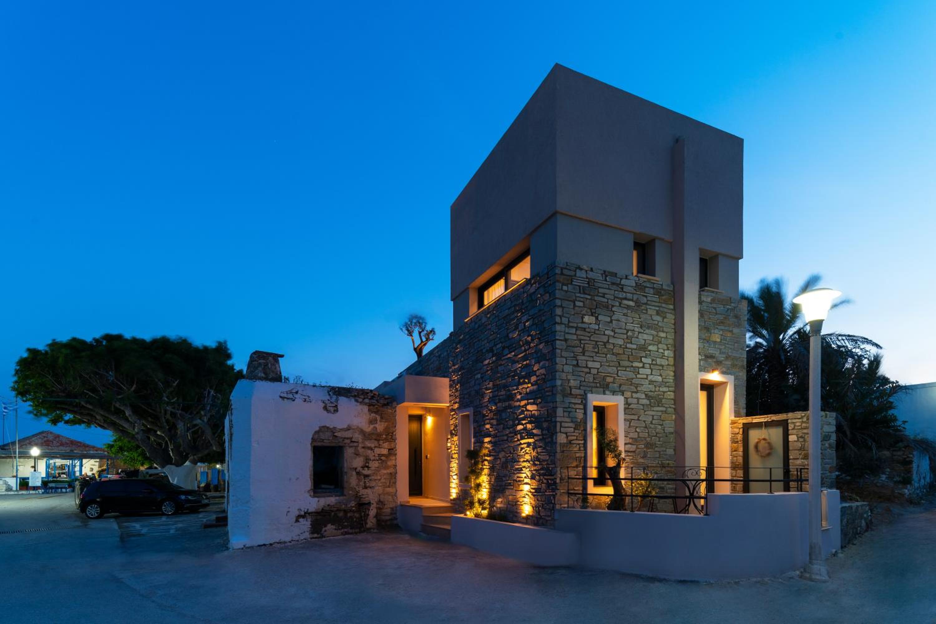 Atria luxury experience