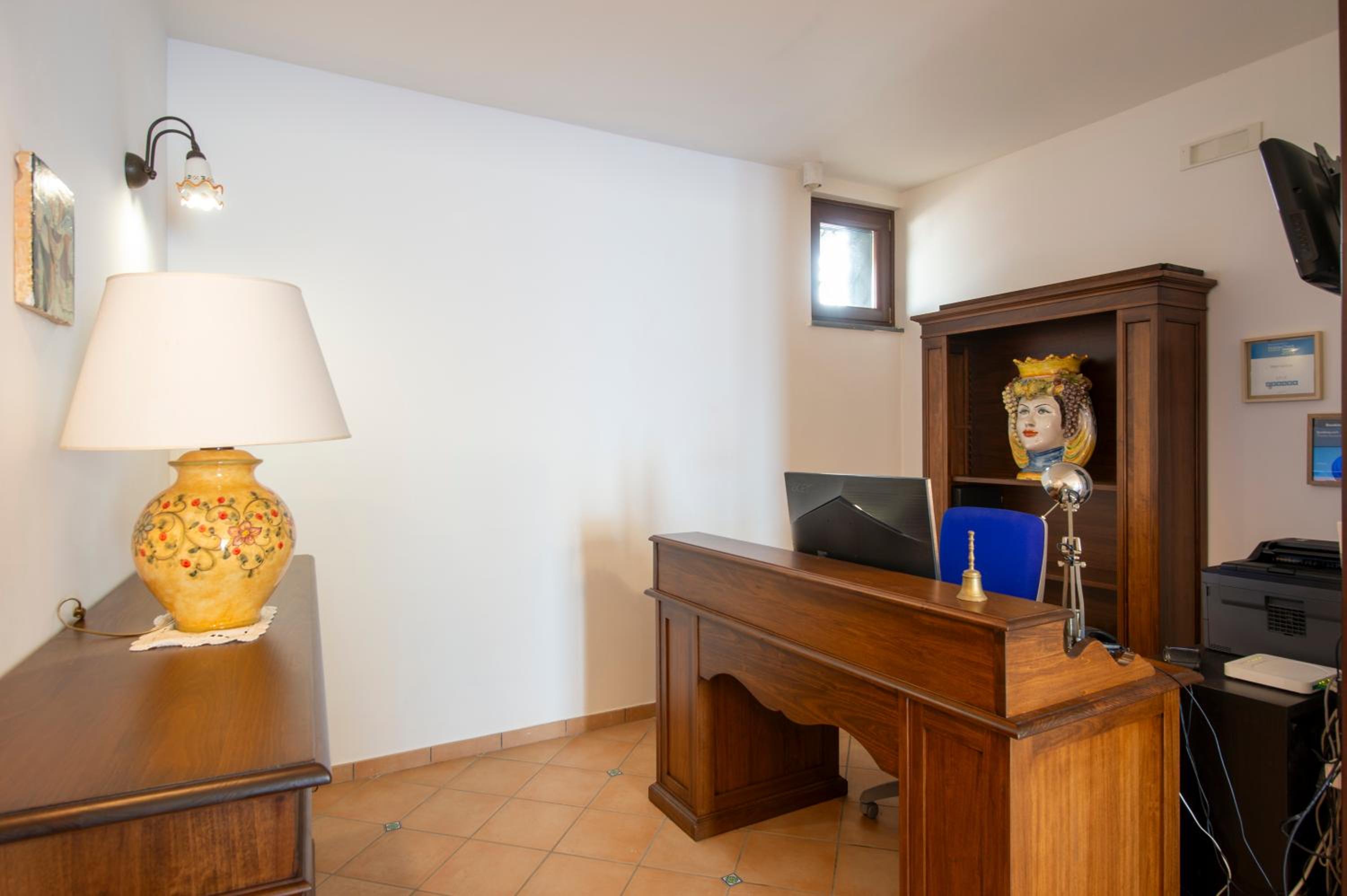 Hotel Solaria - Image 1