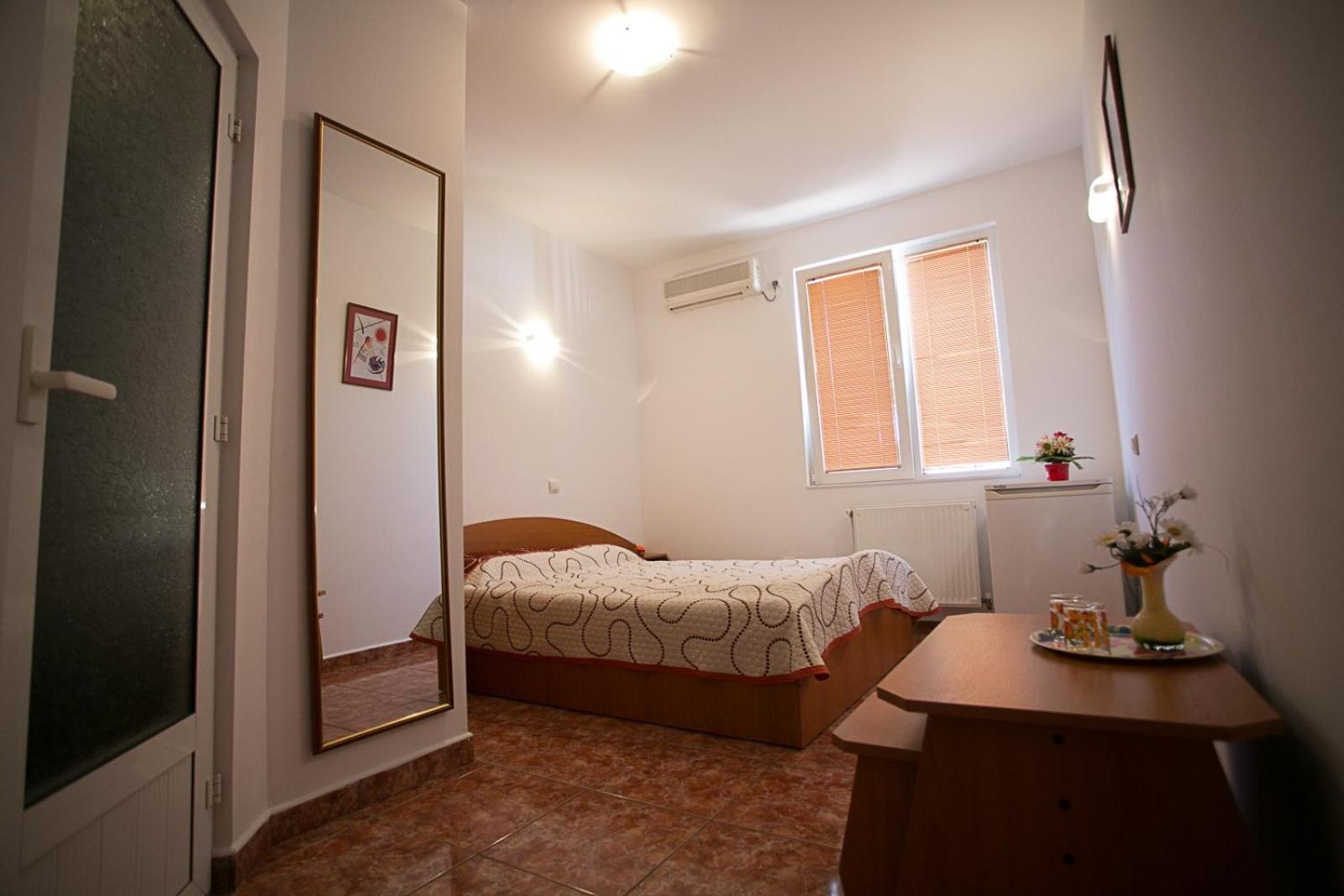 CASA PHOENIX view 2