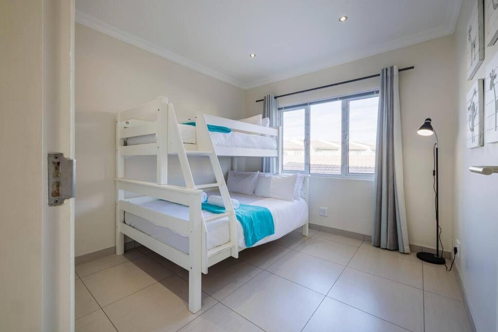 Comorant Self Catering view 4