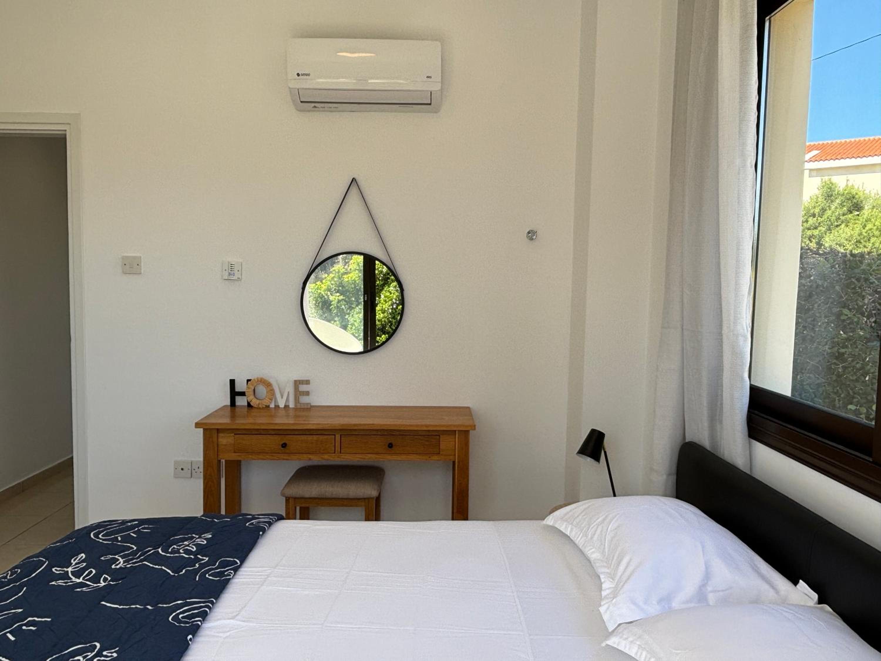 Faros Beach Seabreeze 1B, Pool, Seaside, Paphos