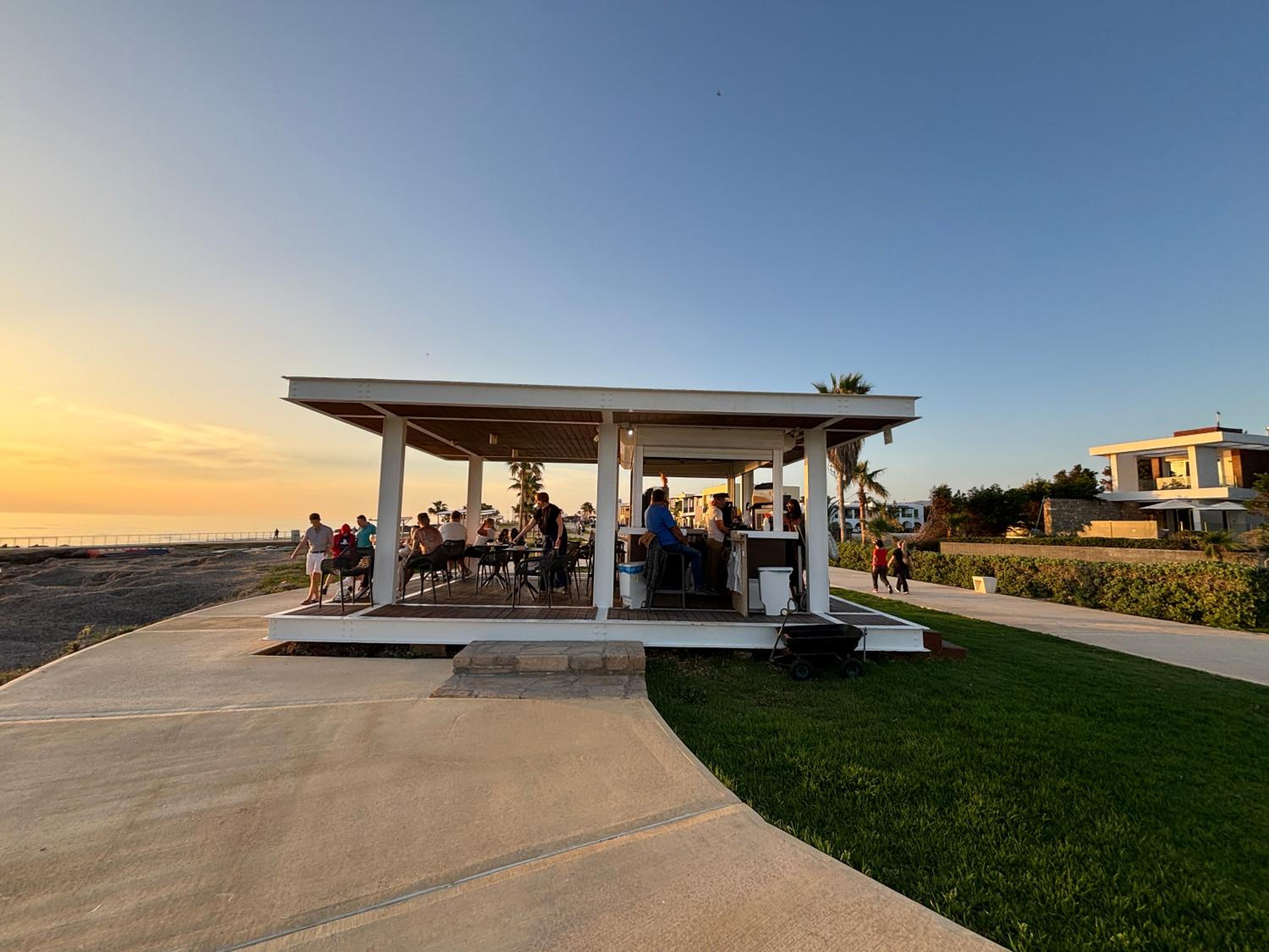 Faros Beach Seabreeze 1B, Pool, Seaside, Paphos