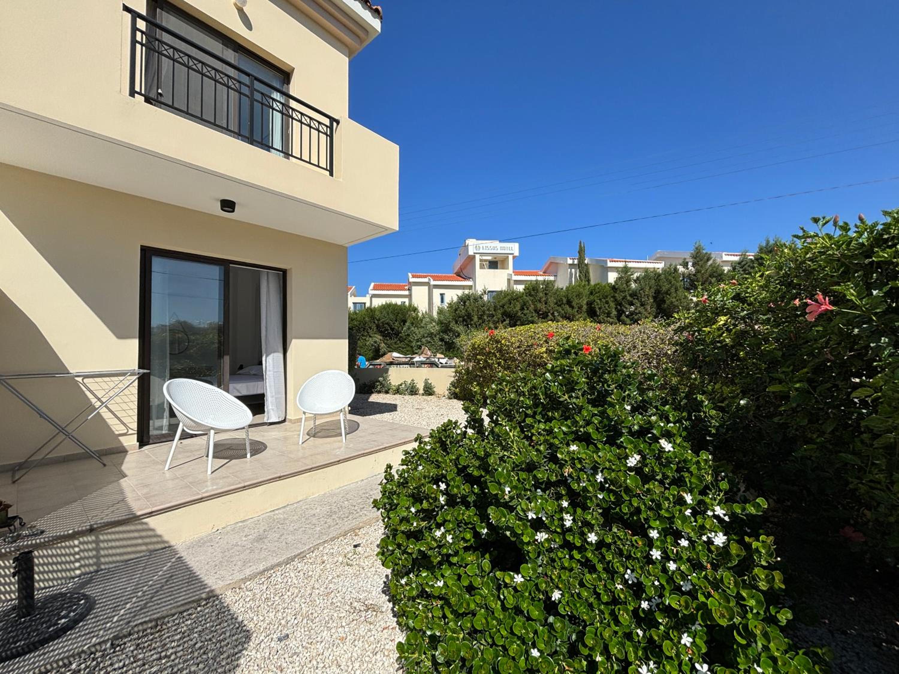 Faros Beach Seabreeze 1B, Pool, Seaside, Paphos