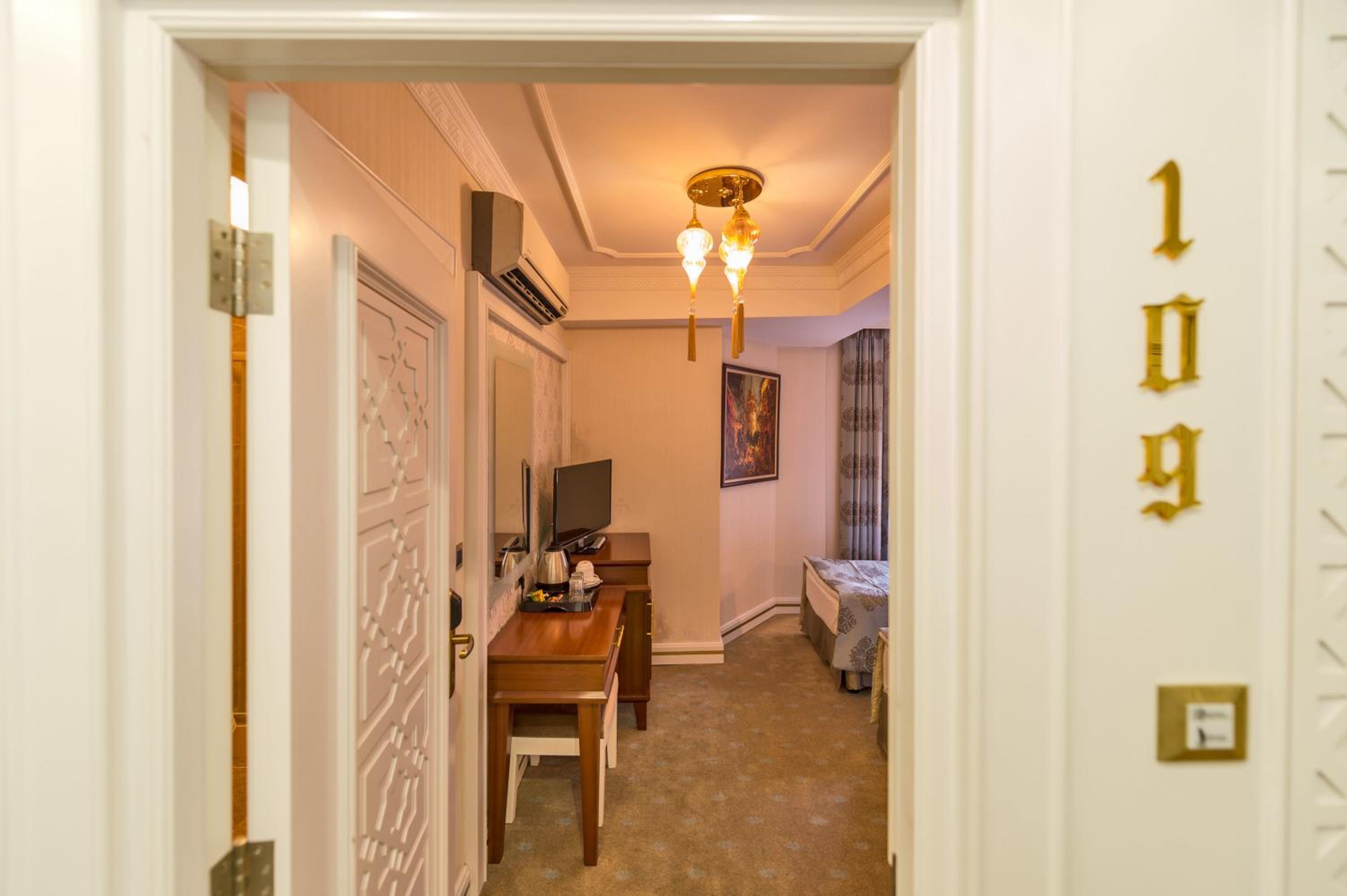 The Empress Theodora Hotel - Image 27