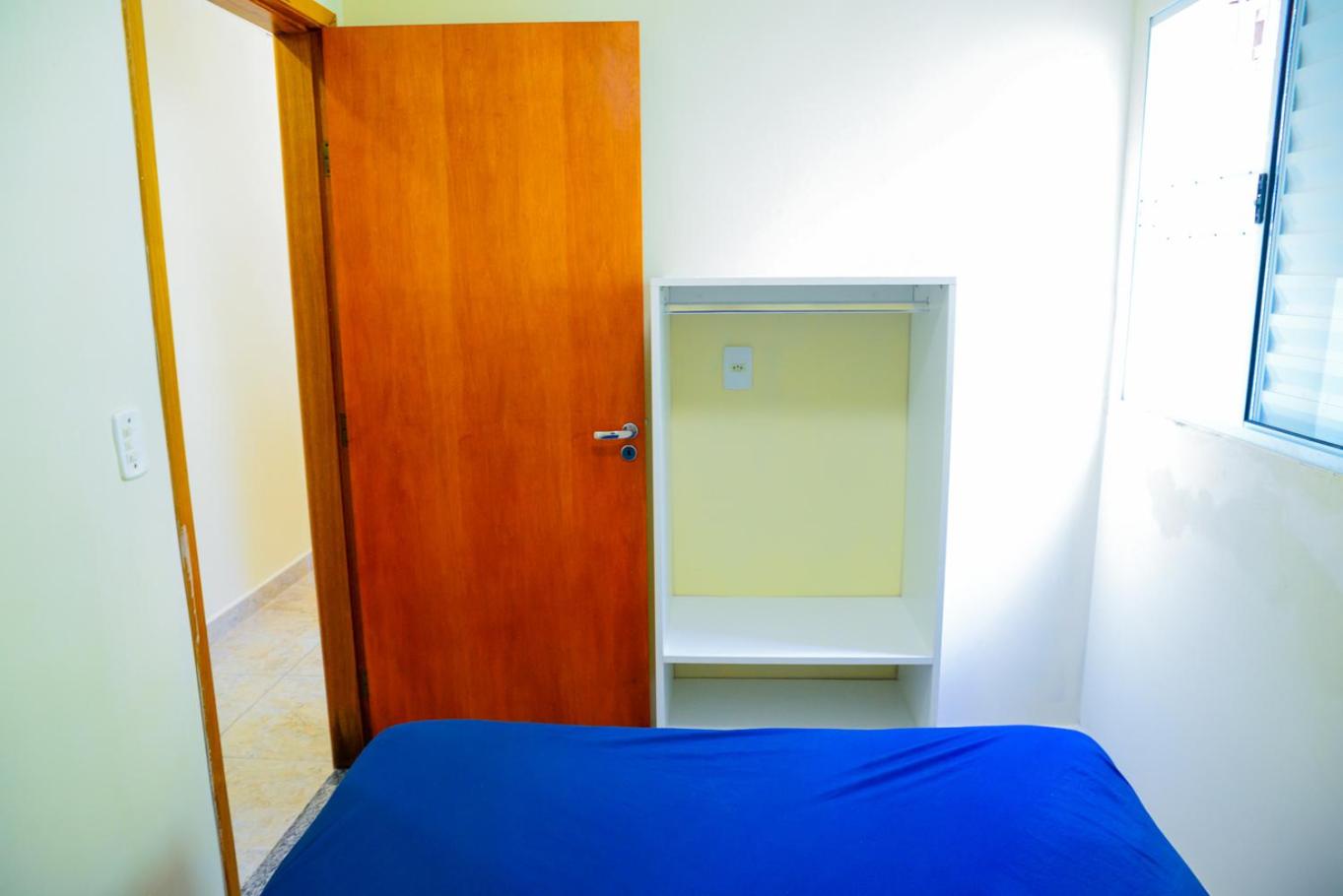 Casa a 950m da Praia Martim de Sa - Caraguatatuba