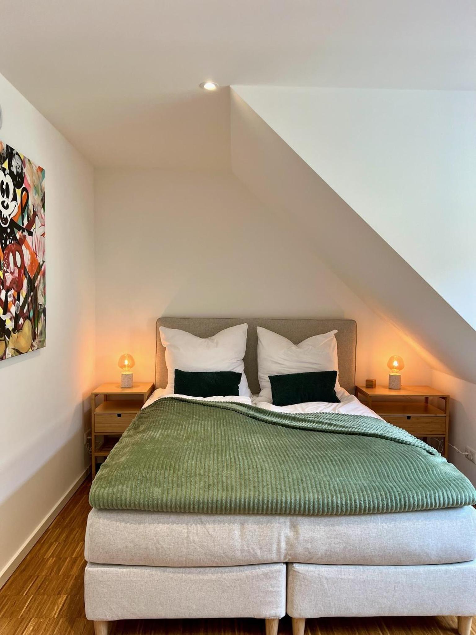 neues trendy Dachgeschossloft
