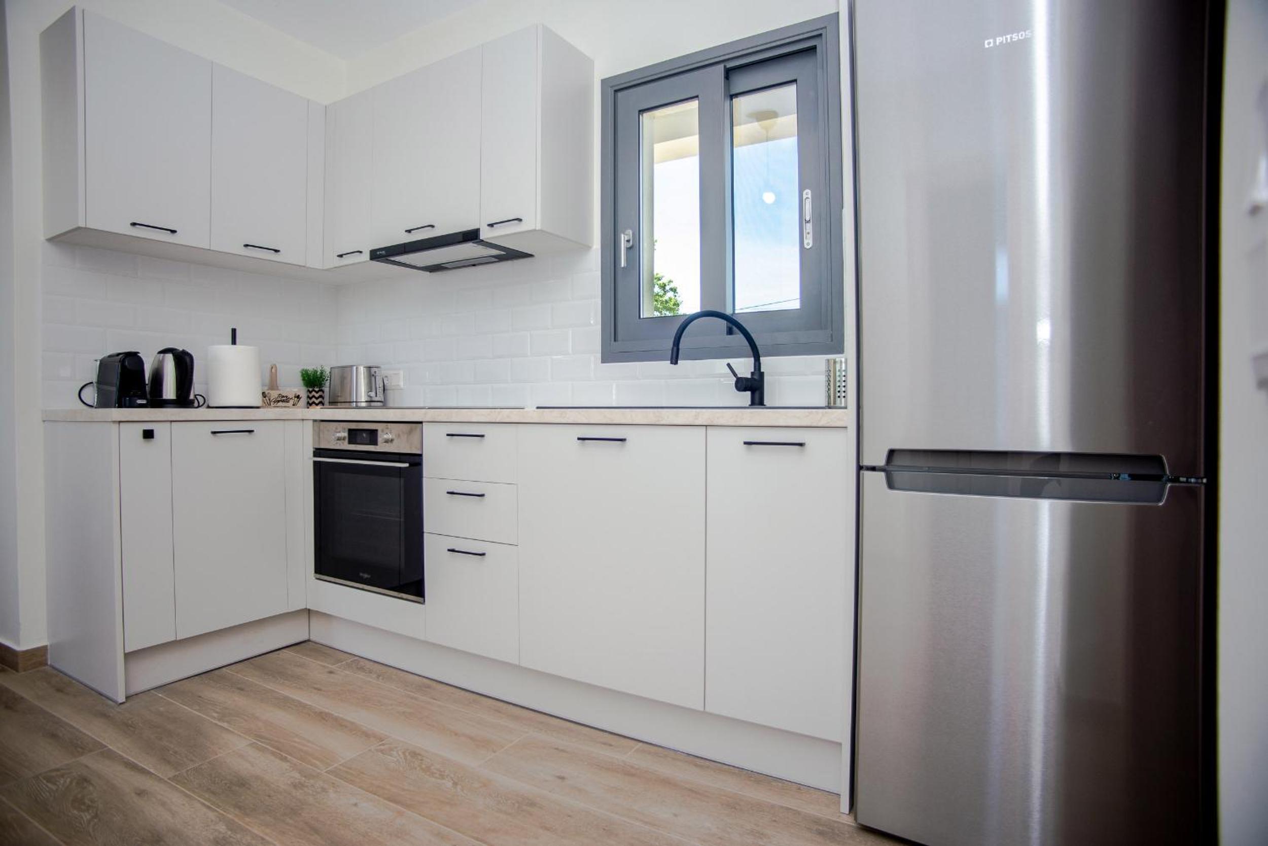 Aella Apartment photo 2